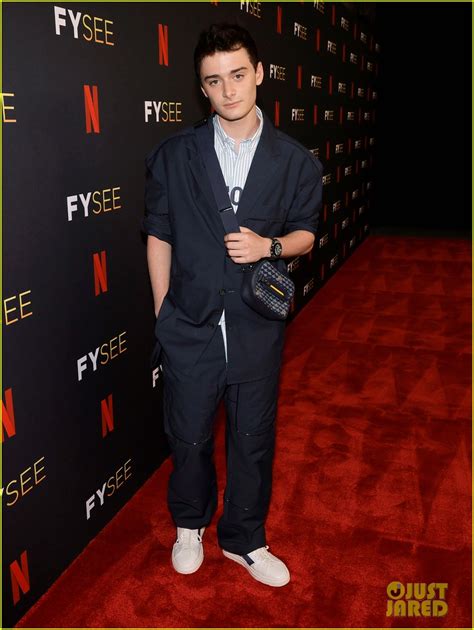 Stranger Things Noah Schnapp Comes Out As Gay Watch His TikTok Video Photo 4877801