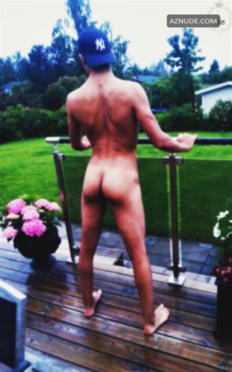 Cameron Dallas Nude And Sexy Photo Collection AZNude Men