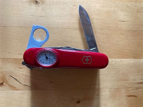 Swiss Champ mit Uhr | Kaufen auf Ricardo