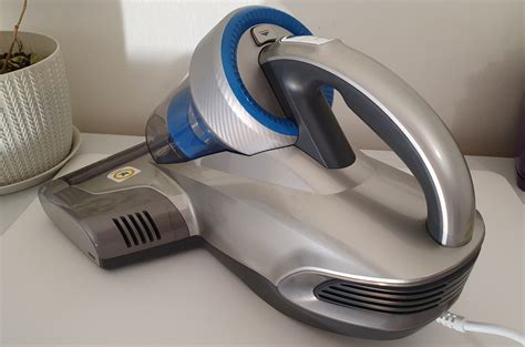 Обзор Genio MITE L10 — компактный пылесос для матрасов и мебели ...