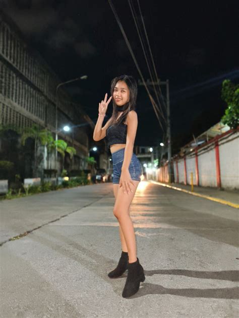 Picture Tagged With Skinny Brunette Shein28 Cute Filipina Legs Smiling FAPcoholic