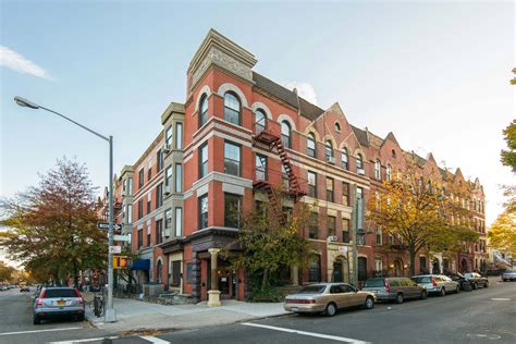 497 6TH AVE Brooklyn NY 11215-4074 APN: 3102485 | Crexi.com