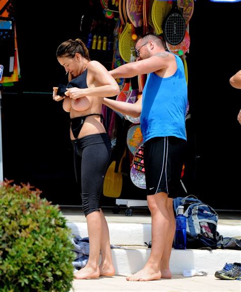 Lisa Snowdon Bikini TheFappening