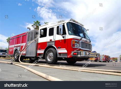 Red Fire Engine Stock Photo 30834523 Shutterstock