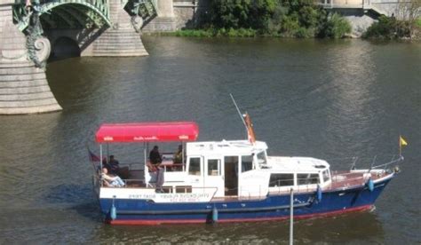 Lesbian Strip Boat Prague Stag Weekend