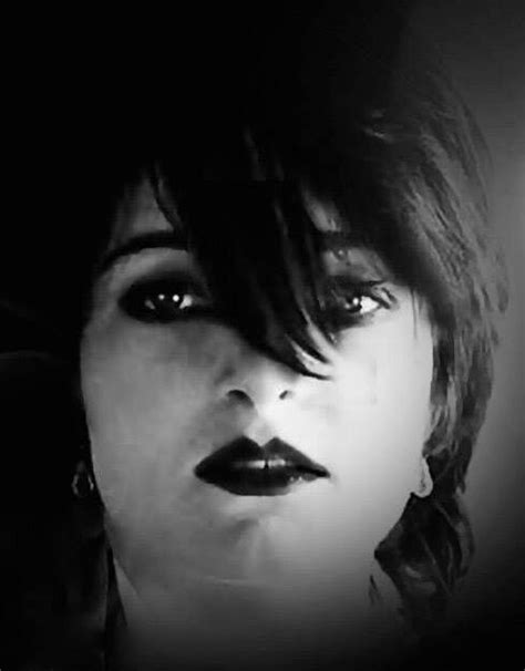 Gothic Beauty Siouxsie Women In Music Siouxsie Sioux Siouxsie