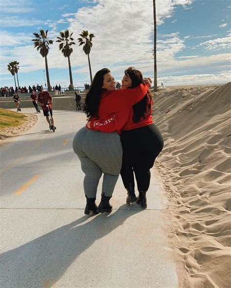 BBW Twins U Plus Girls