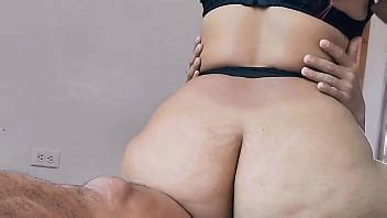 Colegiala Estudiante Mujer Cachonda Tiene Un Culo Sexy Y Grande Pide Leche En Su Vagina