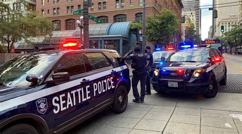 Seattle Shootings Man Kills Attempted Robbery Suspect 2 Others Wounded In Separate Incidents