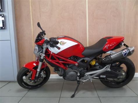 Ducati Monster Cc Naked Red