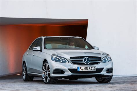 Fiche technique Mercedes Classe CLK W209 270 CDI - Auto titre