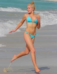 Helen Flanagan In A Bikini On A Beach In Dubai LQ Adds Phun Org Forum