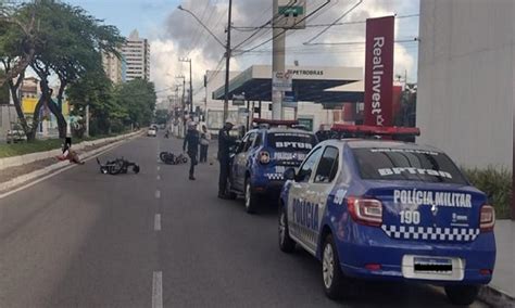 Colis O Entre Motocicletas Deixa Condutores Feridos Em Aracaju O Que