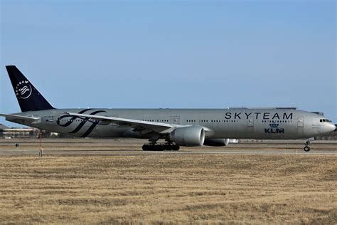 Here Is Klm Airlines Skyteam Livery Ph Bvd Boeing Flickr