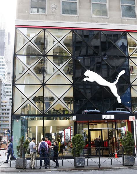 Goederen Editor Intellectueel Puma Flagship Store Hong Kong Capaciteit