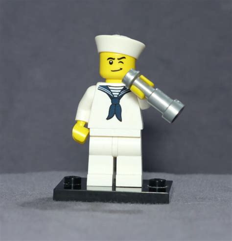 Lego 8804 Minifigure Series 4 Sailor Ebay