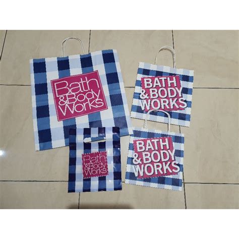 Jual Paperbag Plastic Bag Bbw Bath And Body Works Shopee Indonesia