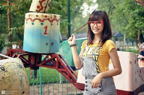 7 hot girl đình đám nhất Đại học Kinh tế Quốc dân