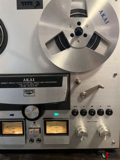 Akai Gx D Reel To Reel Stereo Tape Deck Photo