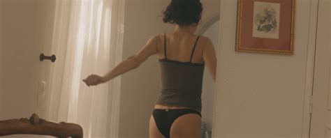 Nude Video Celebs Paula Neves Sexy Opte Por Amar Mais