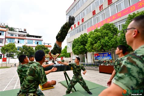 勤训轮换 看边疆男儿沙场砺兵军事中国网