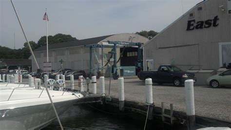 cape wind chooses cape  hq