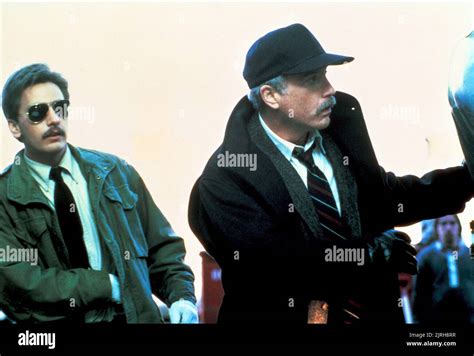 EMILIO ESTEVEZ, RICHARD DREYFUSS, STAKEOUT, 1987 Stock Photo - Alamy
