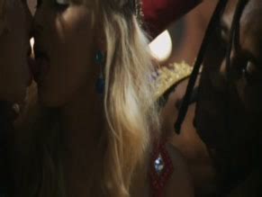 CYNTHIA LAMONTAGNE Nude AZNude