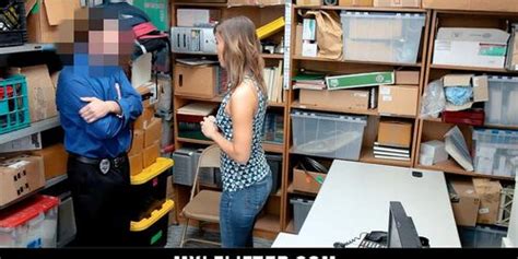 Milf Agrees To Screw Officer After Daughter Is Arrested For Stealing Tnaflix