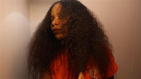 How To Prepare Henna For Longer and Thicker Hair {Without The Intro and