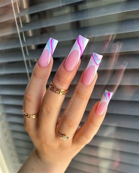 40 Prettiest Summer Nails To Inspire You