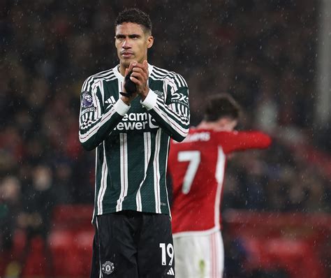 Raphael Varane pulled out of Manchester United game after ‘potentially ...