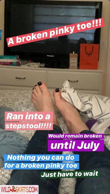 Ellie Kemper Nude Leaked Photos And Videos WildSkirts