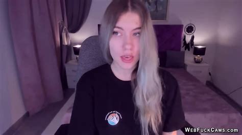 Big Tits Tattooed Blonde Amateur Teen SimaDark Fingers Shaved Pussy On