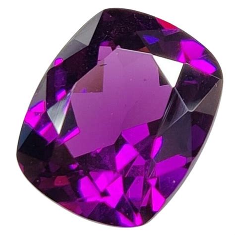 The 7 Different Garnet Colors And Types With Photos