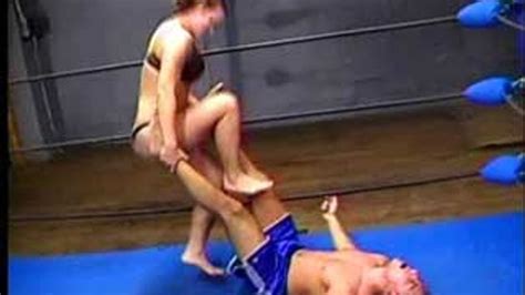Big Tits Gia Beats Stomps Pretty Boy Mike Part Smother Filled Mixed Wrestling