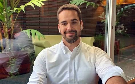 Brazilian Presidential Candidate Eduardo Leite Comes Out As Gay On Tv Bolsonaro Reacts
