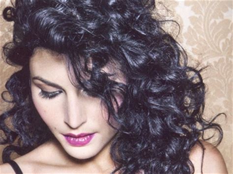 Giusy Ferreri su Vanity Fair il video hot è una storia schifosa