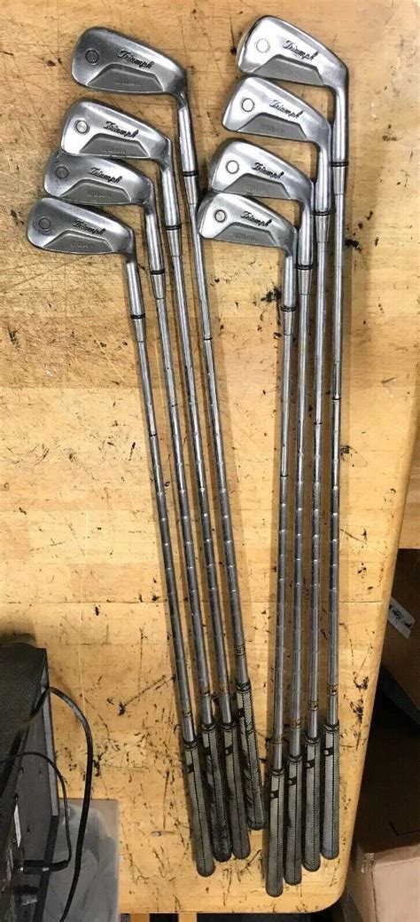 Wilson Triumph Investment Cast Golf Club Set Of 8 Irons 3 9 Pitching