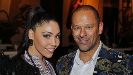 hind laroussi  eddie tjon fo dating gossip news