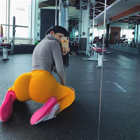 Yellow Pink Orange Snapshot Porn Pic