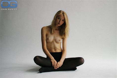 Katharina Wandrowsky Nude Pictures Photos Playboy Naked Topless Fappening