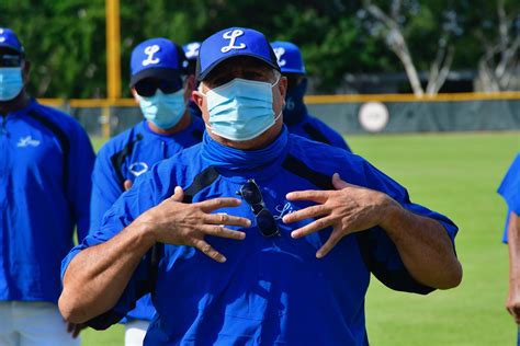 Tigres Del Licey Luis Sojo Se Define Como Un Manager Agresivo Y