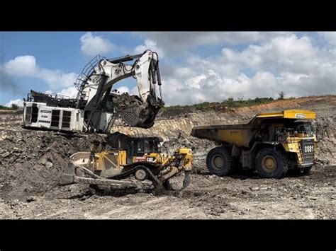 liebherr   hitachi  excavator mining activity  coal