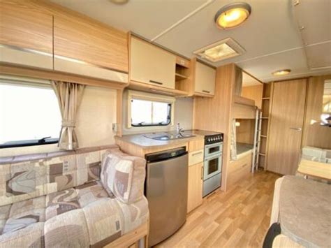 Coachman Amara 640 6 Twin Axle 6 Berth Caravan EBay