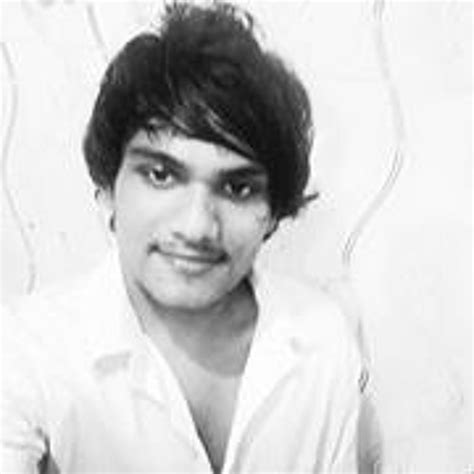 stream lincoln burrows   listen  songs albums playlists