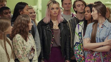 Emma Mackey actrice de la série Netflix Sex Education a grandi dans la Sarthe