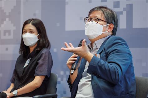 Two Mega Family Projects to Future Multi-sector Collaborations