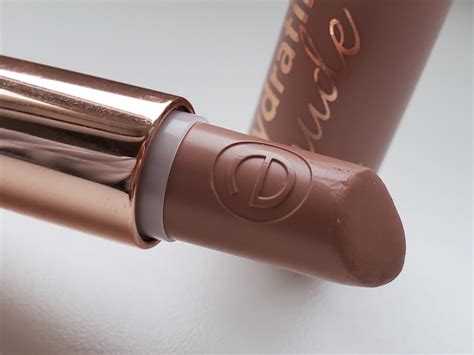 Essence Hydrating Nude Lipstick Romantic