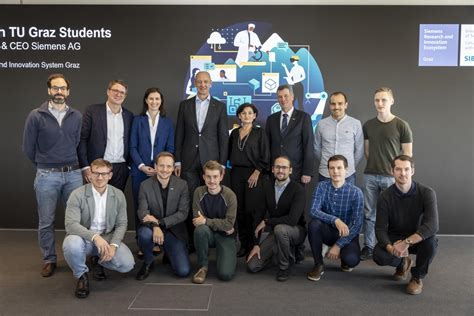 Roland Busch visits Siemens Research and Innovation Ecosystem Graz
